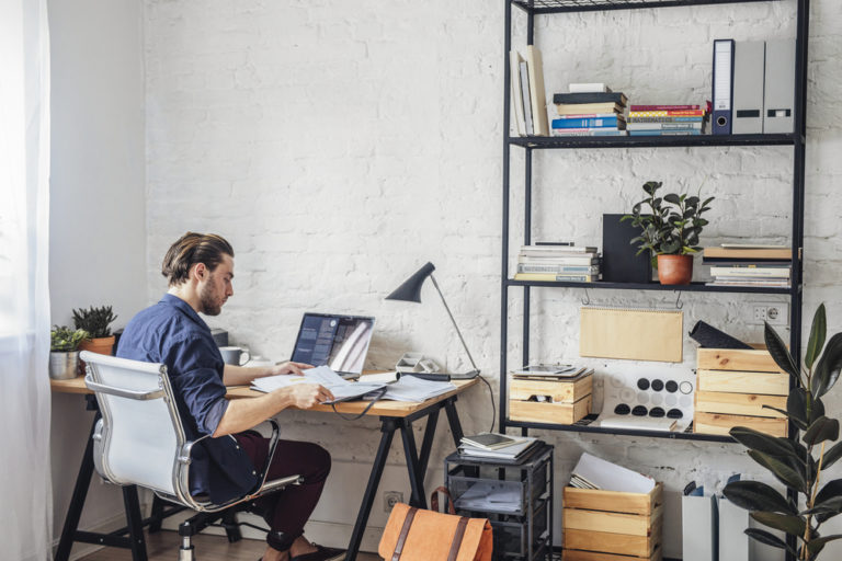 Homeoffice für Mitarbeiter einrichten: Worauf sollte man achten?